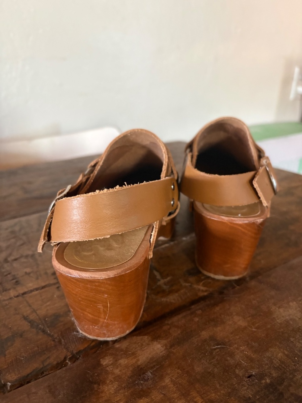 No. 6 Store Clogs - Picture 4 of 5